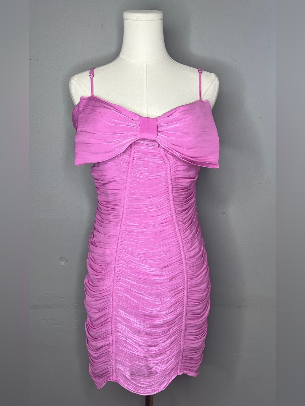 Storia Pink Ruched Bow-Front Mini Dress Size Medium